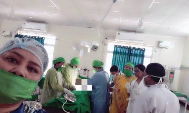 Prosecution for selfie in OT outrages doctors in Odisha