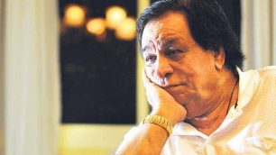 Kader Khan writes his own script