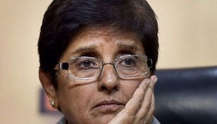 Madras HC restrains Kiran Bedi