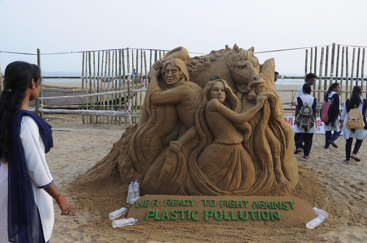 Sand artist Manas Sahoo's Christmas message... India Whispers