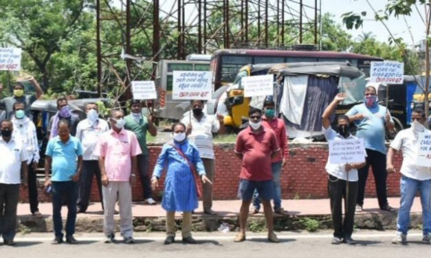 City auto drivers demonstrate demanding relief during lock down