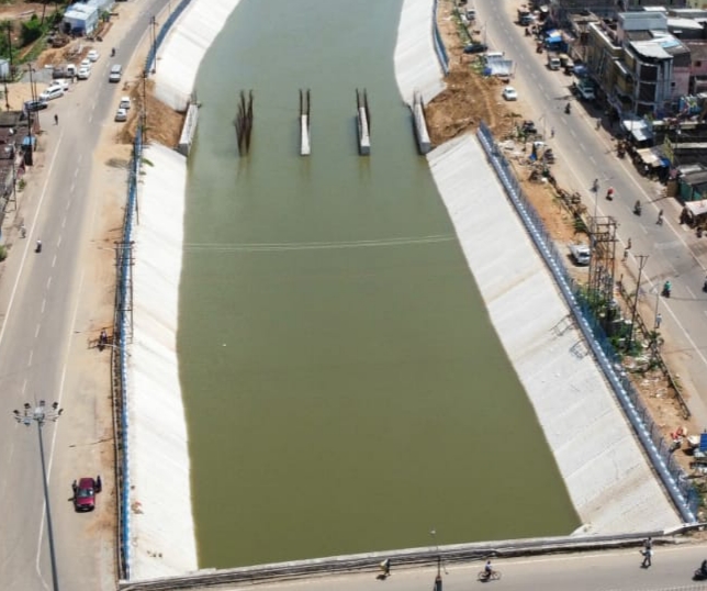 Odisha CM’s secretary (5T) Pandian reviews Taladanda canal beautification project