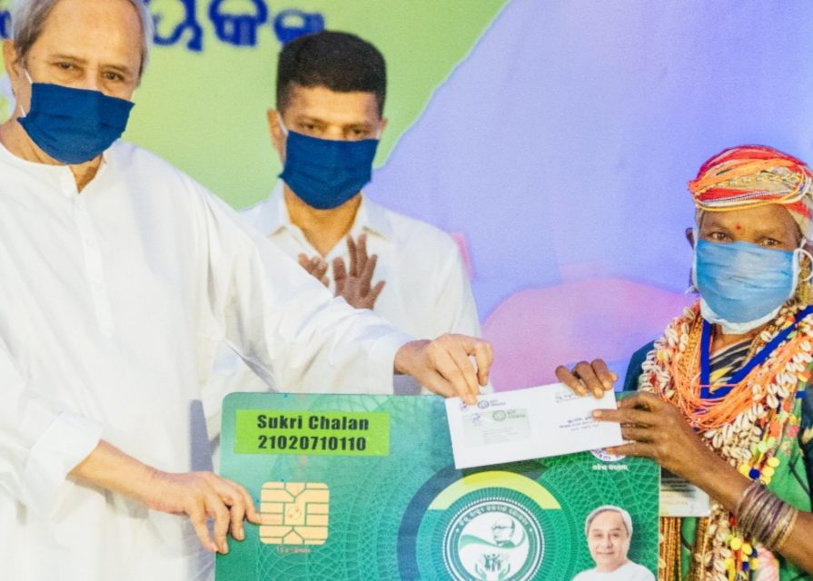Odisha CM launches Smart Health Card, 3.5 crore people to benefit