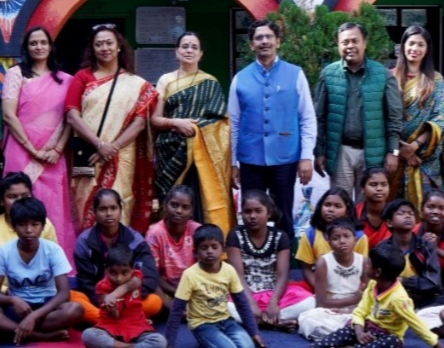 NTPC Swayamsiddha Ladies Club distributes food  in Children Shelter Home