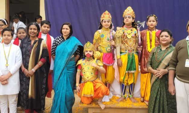 Kedargouri St xavier High School in city plays to Rama fervor