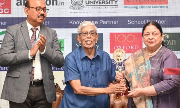 Odisha CM Naveen Patnaik inaugurates the 10th Kalinga Literary Festival