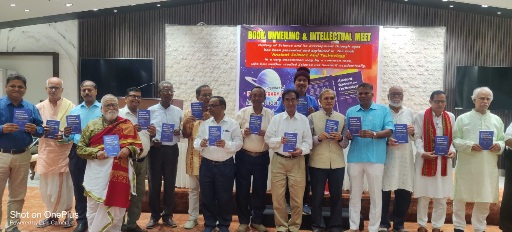 Book ‘Ancient Science & Technology’ by Journalist Rajkumar Mohanty Released