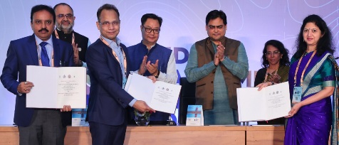 MoU signed for Rs 12,200 crore National Waterways 5 and 64 project